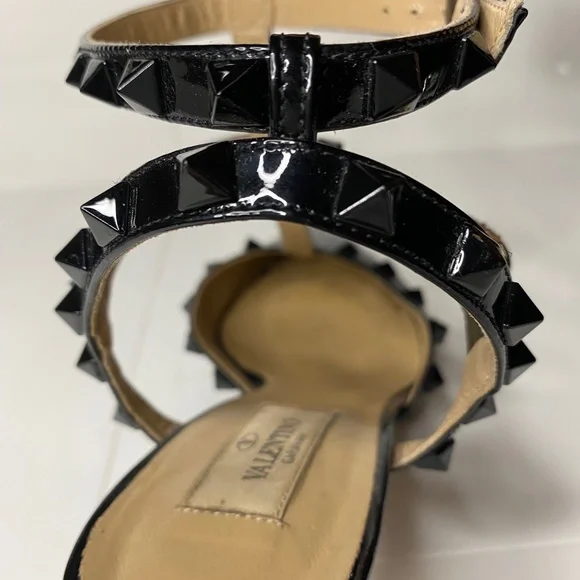 VALENTINO GARAVANI - Rockstud Caged 65 Black Patent Ankle Strap Pump - Picture 8 of 14